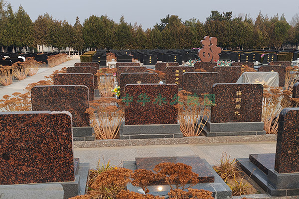 北京墓地墓位坐西北朝东南风水向位解析！